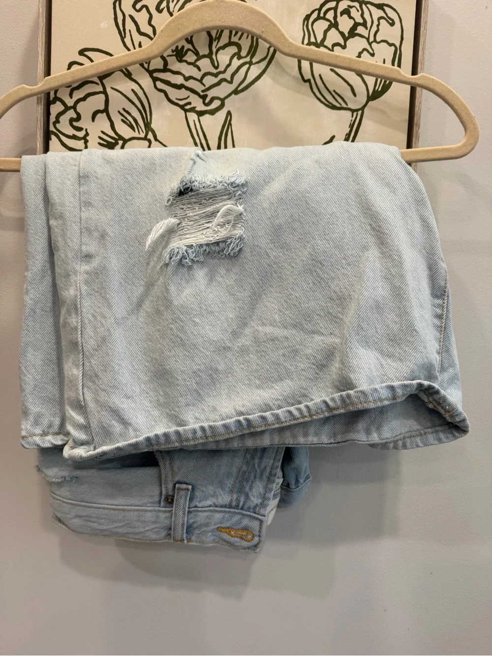 Universal Thread Light Wash Distressed Denim Long Shorts High-Rise Women’s 10/R